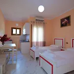 Genci 4*