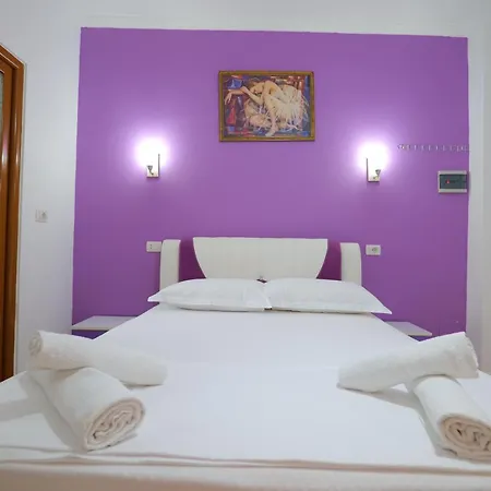 Genci Hotel apartamentowy Ksamil
