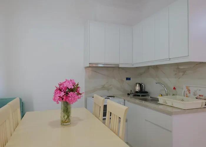 Apart-hotel Genci Ksamil