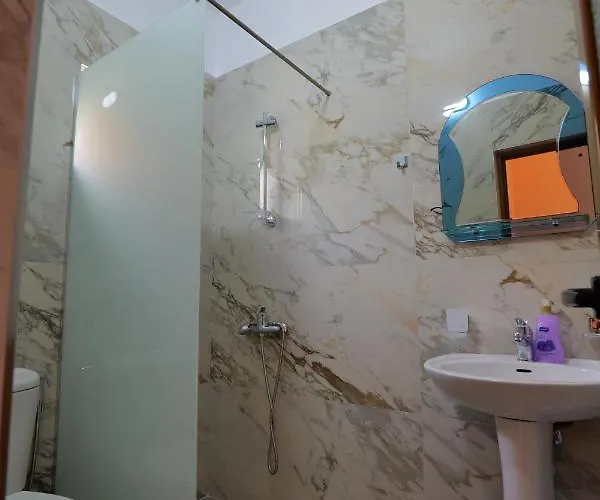 Genci Aparthotel 4*